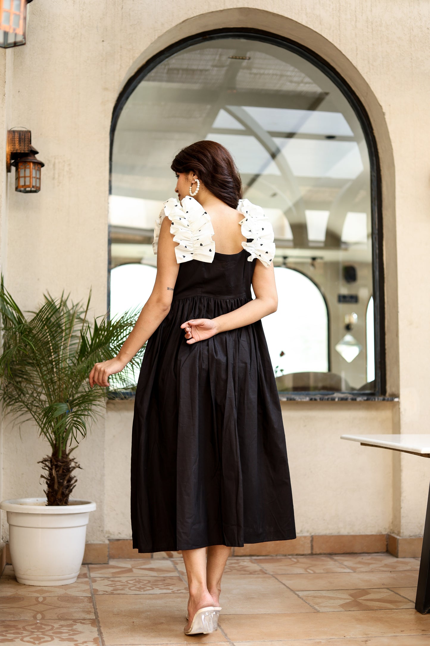Black & White Contrast Ruffle Midi Dress – Statement Style